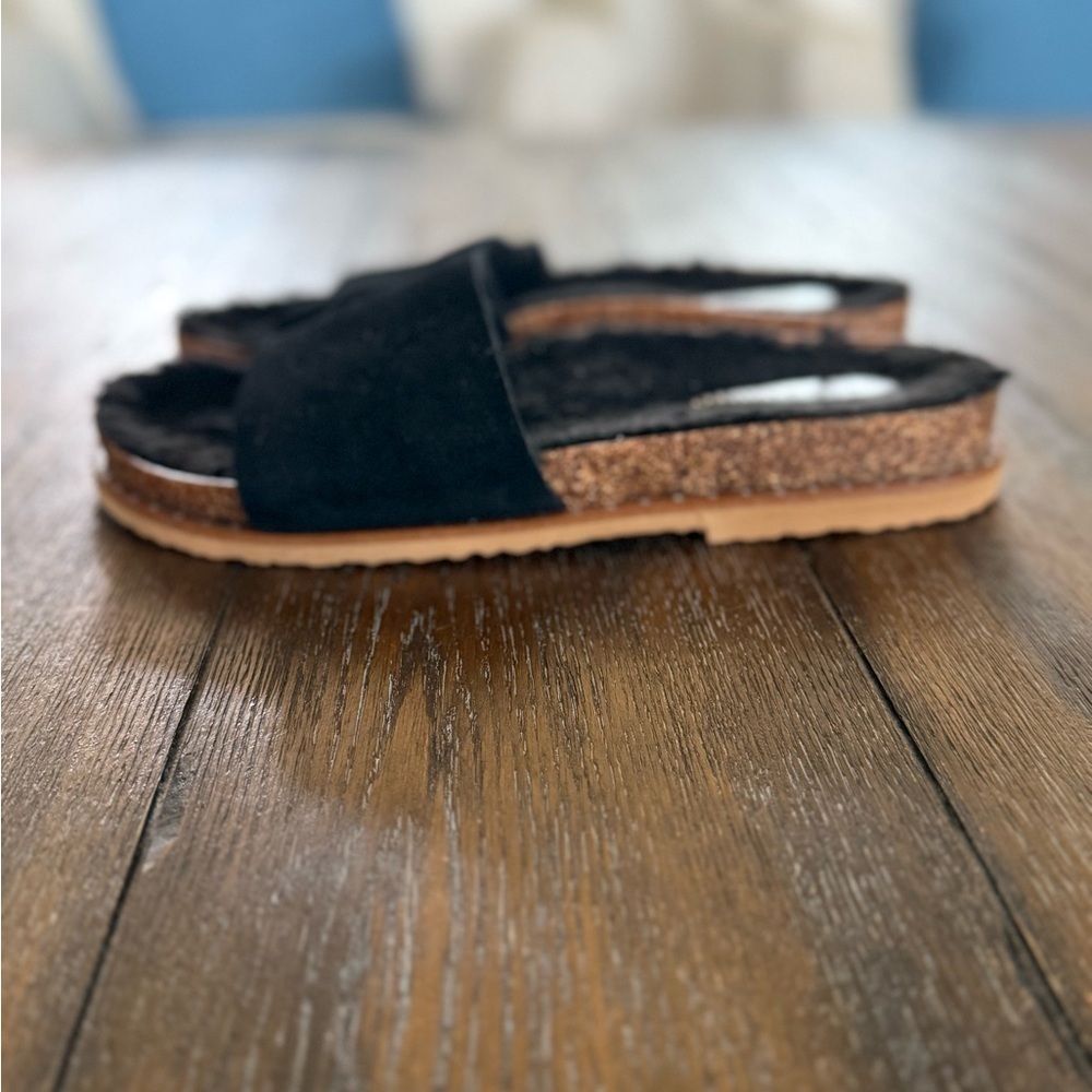 Vince Camuto Women’s Black Kanadial Suede Slipper Slide Sandals Size 10 - Picture 3 of 9